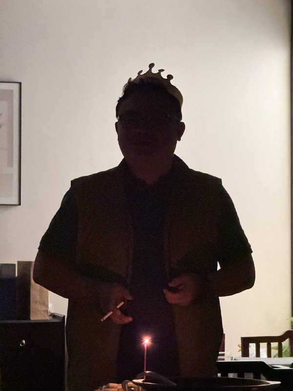 年度一次的吃蟹活动年度一次的吃蟹活动